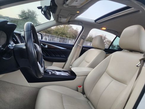 Used 2019 INFINITI Q50 Luxe w/ Essential Package (3.0T Luxe) image 25