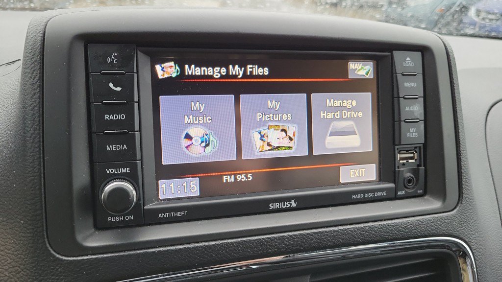 Used 2017 Dodge Grand Caravan GT FWD image 35