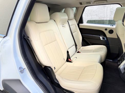 Used 2019 Land Rover Range Rover Sport Supercharged image 21