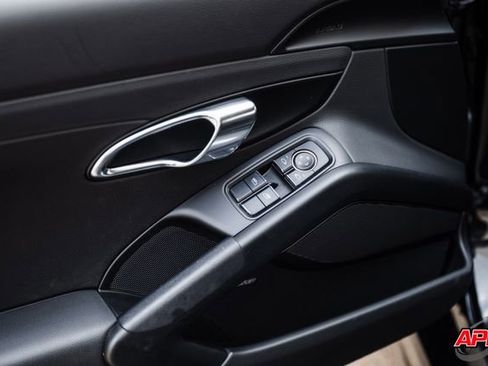 Used 2017 Porsche 718 Cayman image 69