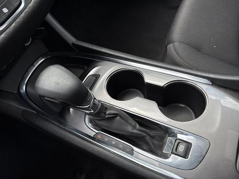 Used 2023 Chevrolet Malibu LT image 23