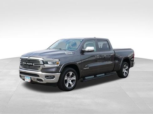 Used 2022 RAM 1500 Laramie AWD/4WD image 3
