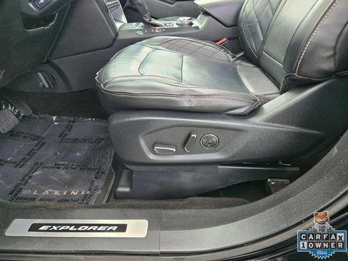 Used 2018 Ford Explorer Platinum AWD/4WD image 27