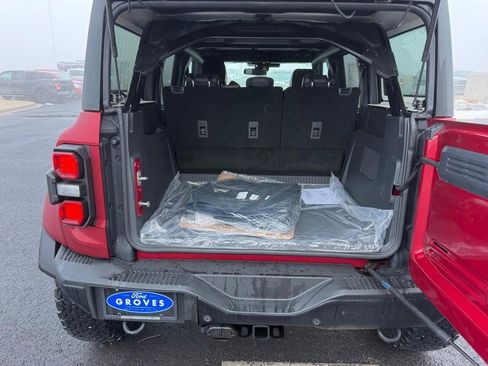 New 2025 Ford Bronco Raptor image 7