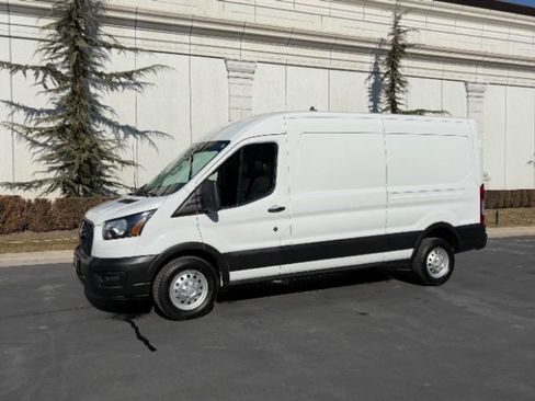 Used 2023 Ford Transit 250 Medium Roof AWD image 2