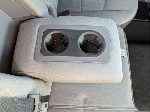 Used 2024 RAM 2500 Big Horn image 10