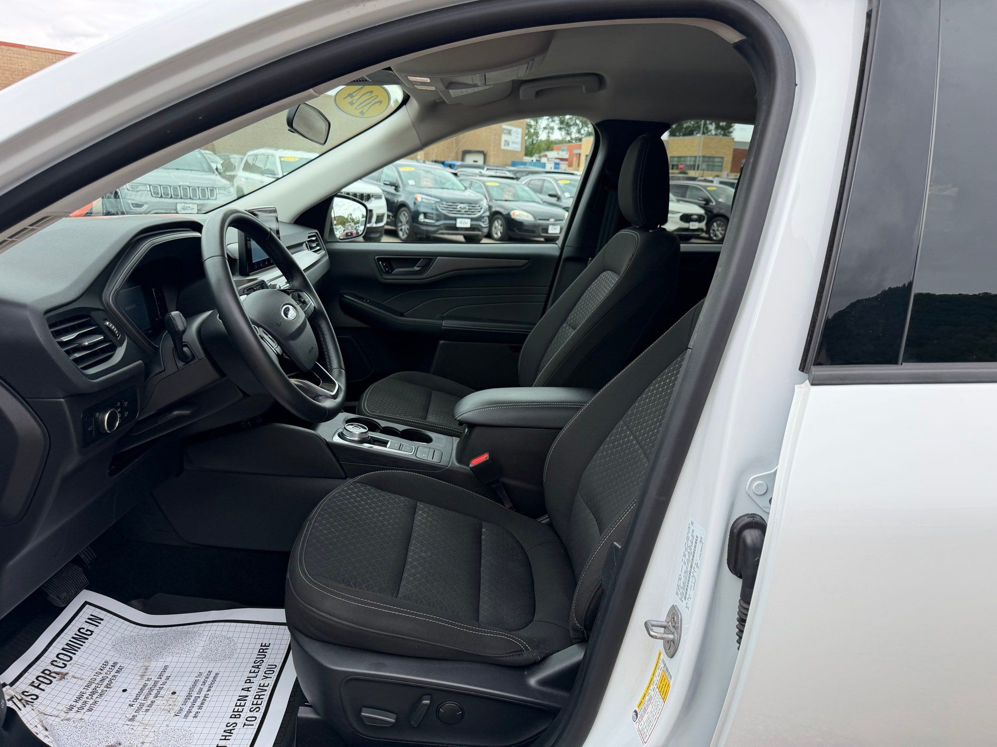 Used 2024 Ford Escape Active AWD/4WD image 7