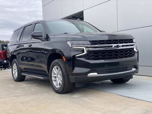 Used 2024 Chevrolet Tahoe LS w/ Driver Alert Package image 2