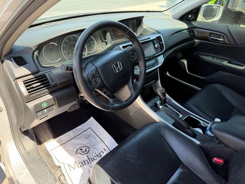 Used 2015 Honda Accord EX-L image 32