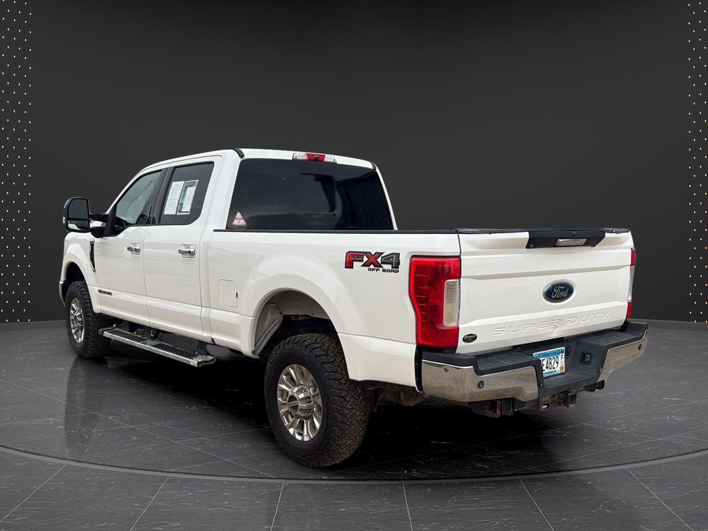 Used 2019 Ford F350 Lariat w/ Chrome Package AWD/4WD image 3