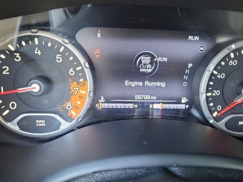 Used 2016 Jeep Renegade Limited image 11