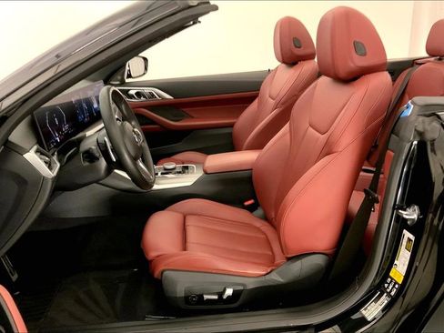 Certified 2024 BMW 430i xDrive Convertible w/ M Sport Package AWD/4WD image 13
