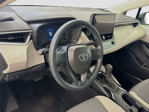 Used 2024 Toyota Corolla LE FWD image 18