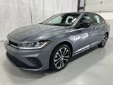 Used 2025 Volkswagen Jetta Sport image 3