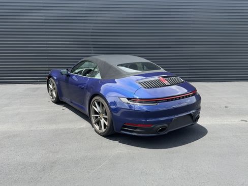 Certified 2021 Porsche 911 Carrera RWD image 3