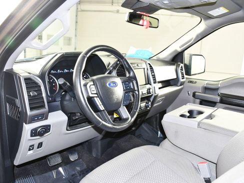 Used 2019 Ford F150 XLT w/ Equipment Group 302A Luxury AWD/4WD image 2