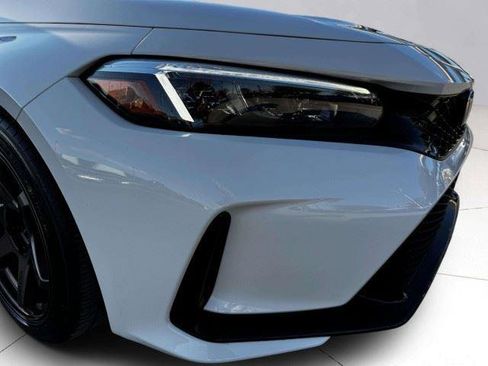 Used 2025 Honda Civic Type R image 10