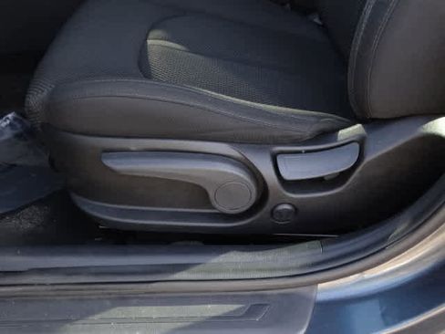 Used 2020 Kia Optima LX image 16