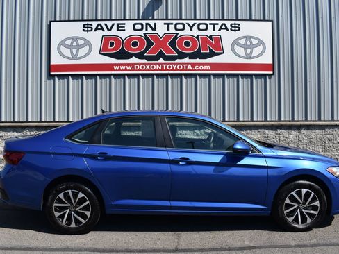 Used 2024 Volkswagen Jetta S FWD image 8
