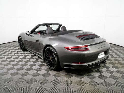 Certified 2018 Porsche 911 Carrera GTS RWD image 37