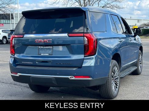 Used 2025 GMC Yukon Elevation AWD/4WD image 7