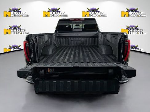 Used 2024 GMC Sierra 3500 AT4 w/ AT4 Preferred Package image 27