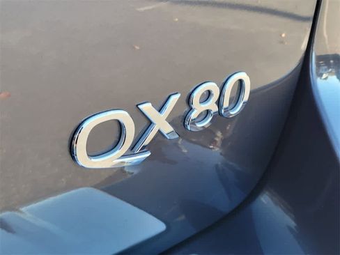 Used 2024 INFINITI QX80 Luxe image 6