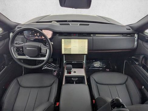 New 2026 Land Rover Range Rover Long Wheelbase SE AWD/4WD image 20