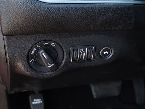 Used 2020 Dodge Challenger GT image 11