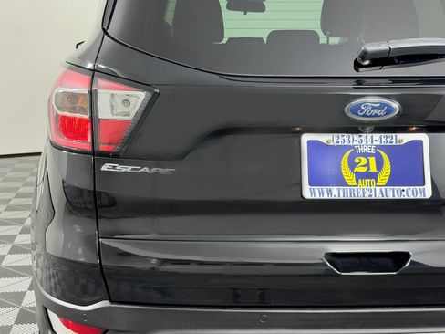 Used 2018 Ford Escape SEL AWD/4WD image 10