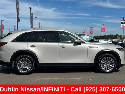 Used 2025 MAZDA CX-90 3.3 Turbo w/ Preferred Package AWD/4WD image 3