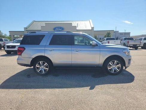 Used 2024 Ford Expedition Limited AWD/4WD image 24