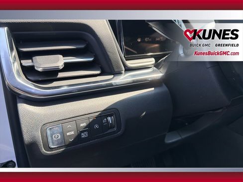 New 2026 GMC Terrain Elevation w/ LPO, Floor Liner Package image 17