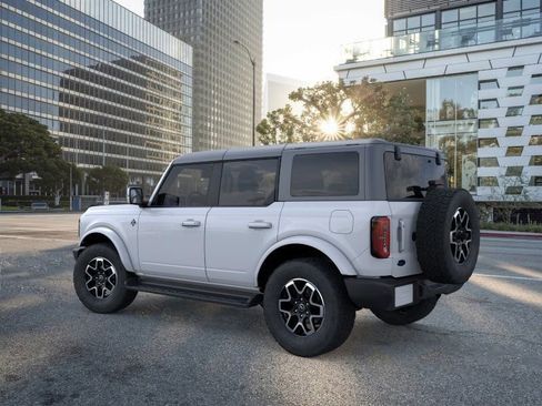 New 2025 Ford Bronco Outer Banks AWD/4WD image 5