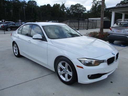 Used 2013 BMW 328i Sedan RWD image 2