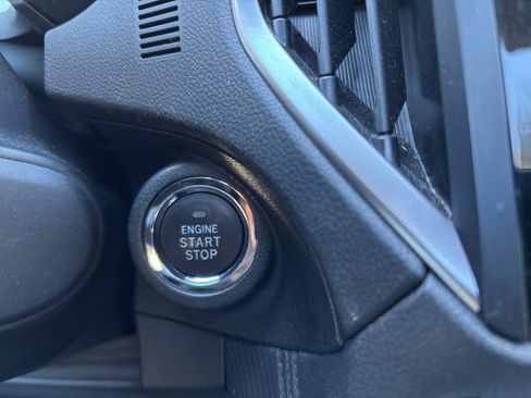 Used 2023 Subaru Forester Premium image 14