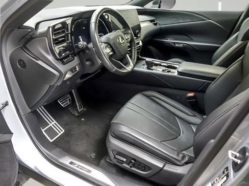 Used 2023 Lexus RX 350 F Sport w/ Accessory Package (Z1) AWD/4WD image 10