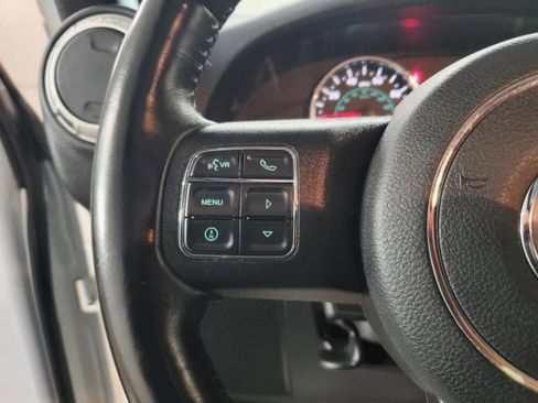 Used 2017 Jeep Wrangler Unlimited Sahara w/ Connectivity Group image 14