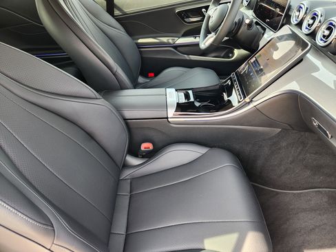 Certified 2024 Mercedes-Benz CLE 300 4MATIC Cabriolet image 15