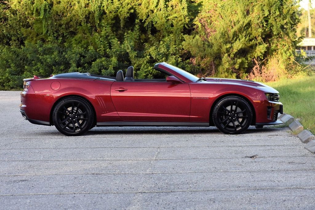 Used 2013 Chevrolet Camaro ZL1 RWD image 8