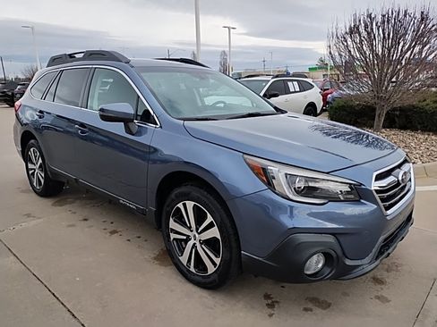 Used 2018 Subaru Outback 2.5i Limited image 5