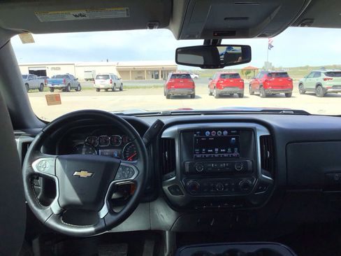 Used 2018 Chevrolet Silverado 1500 LT w/ All Star Edition AWD/4WD image 14
