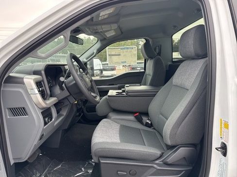 New 2025 Ford F350 XLT AWD/4WD image 46