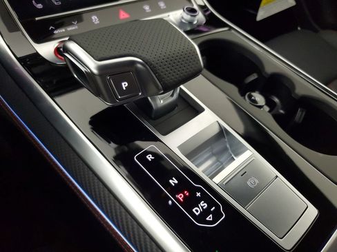 New 2026 Audi SQ8 Prestige AWD/4WD image 31