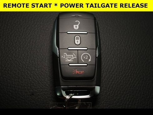 New 2026 RAM 1500 4x4 Crew Cab image 12