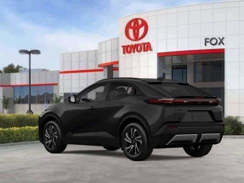 New 2026 Toyota C-HR AWD/4WD image 6