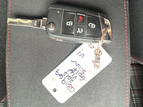 Used 2015 Volkswagen GTI S image 31