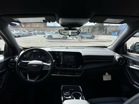 New 2026 Chevrolet Equinox LT w/ Convenience Package II image 36