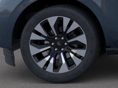 New 2026 Ford Expedition Max Platinum AWD/4WD image 19