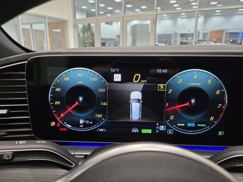 Used 2022 Mercedes-Benz GLS 450 4MATIC image 35